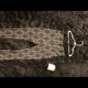 High Waisted Patterned Tights / Leggings